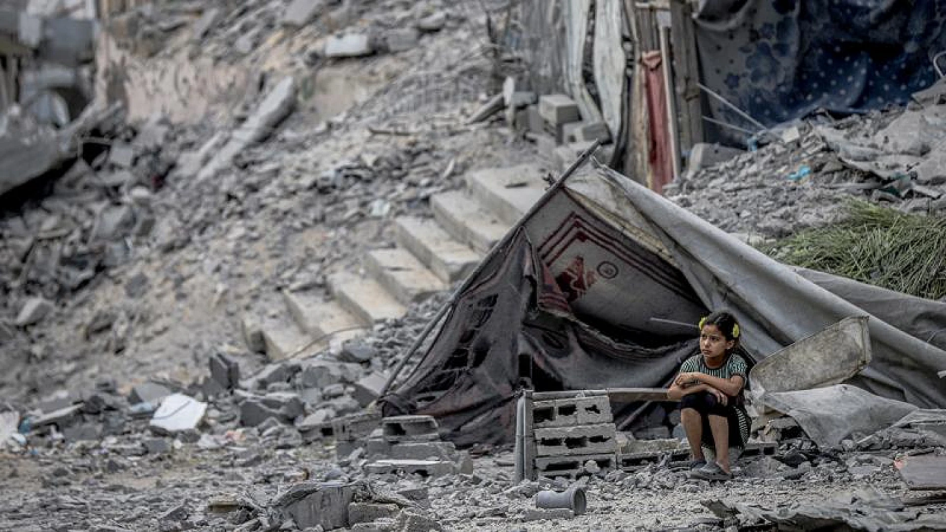 Soykırımcı İsrail'den Gazze'yi tamamen işgal planı