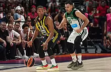 Ergin Ataman'a Fenerbahçe'den gönderme! EuroLeague'deki tarihi zafer sonrası 'mola' paylaşımı