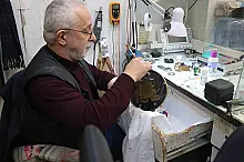 Saat sevdasından yurt dışı eğitimini bıraktı