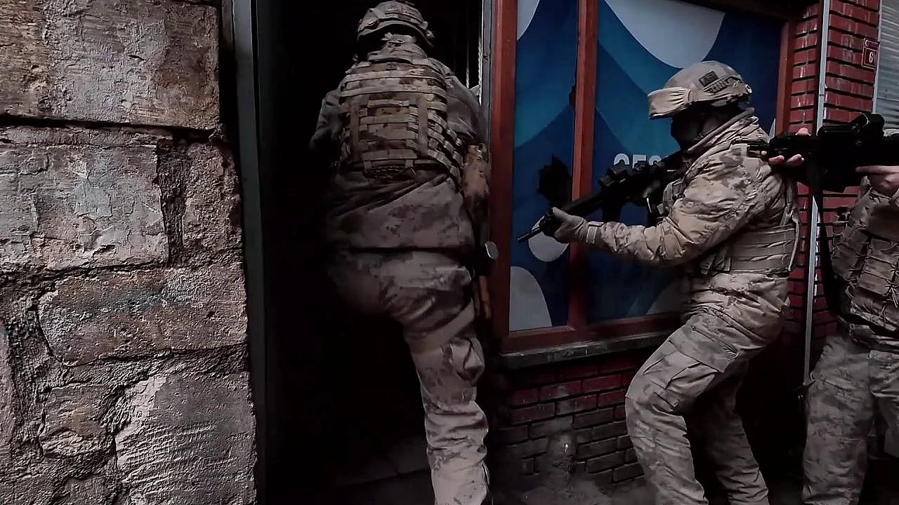 Uyuşturucu ve yasa dışı bahse şubatta büyük darbe