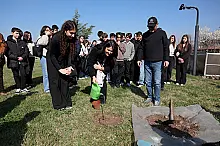 Yürüyen Köşk'ün çınarı Anıtkabir'de hayat buldu...