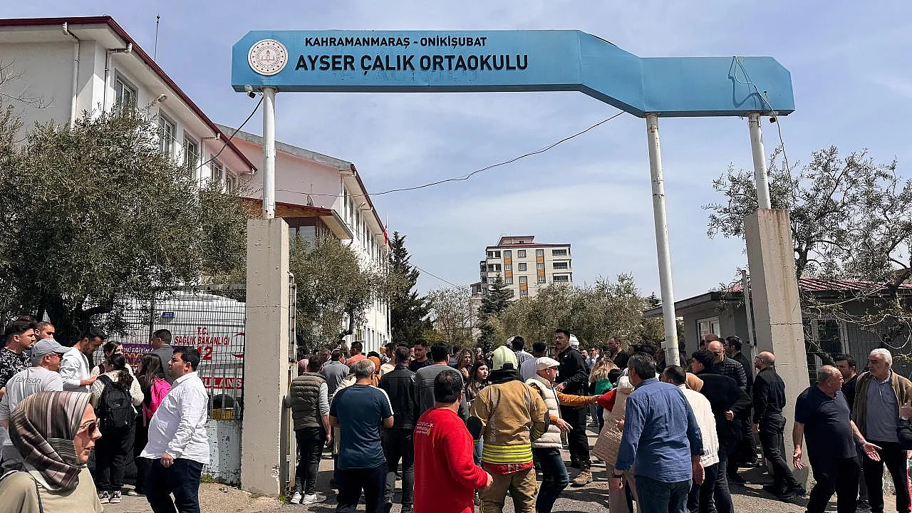 Milli Eğitim Bakanı Yusuf Tekin'in bölgeye hareket ettiği öğrenildi.