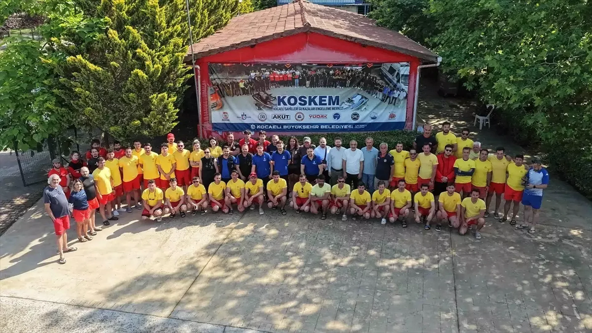 Kocaeli Sahillerinde cankurtaranlar, 54 Kişiyi Kurtardı