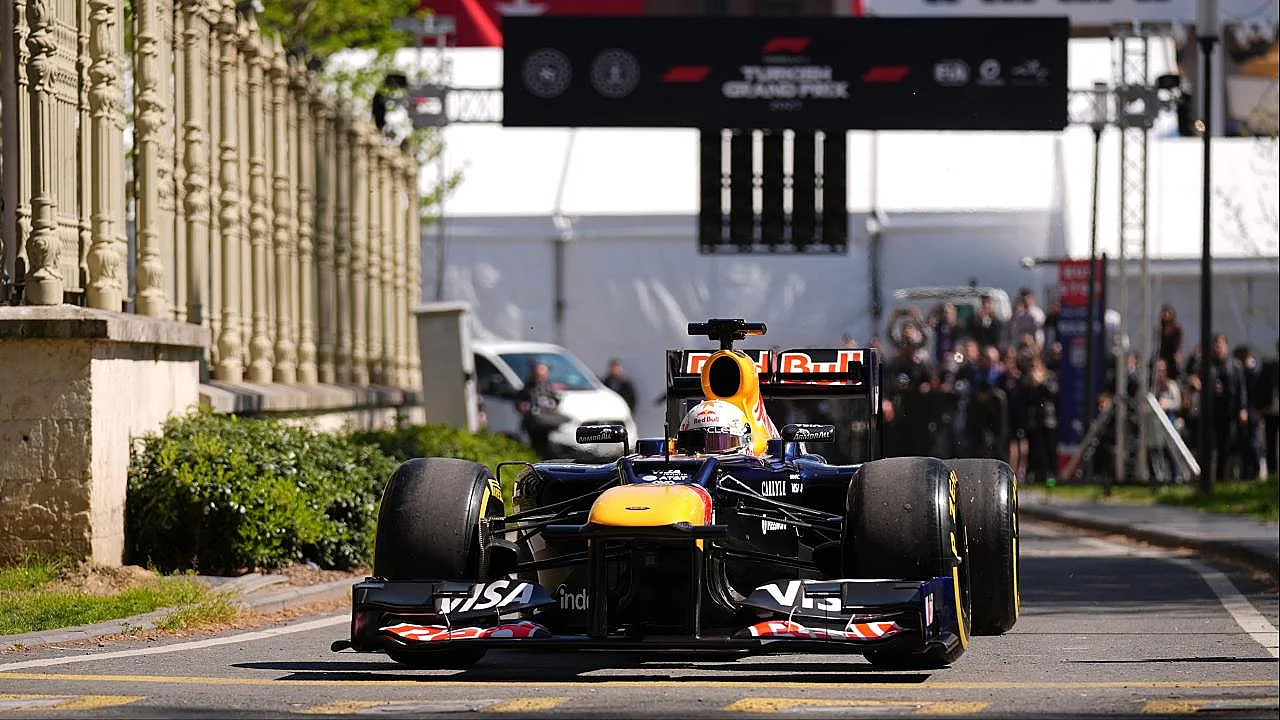 Formula 1 heyecanı, 6 yıl sonra yeniden Türkiye'de yaşanacak