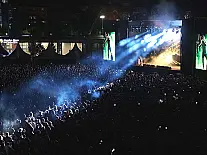 İzmit Milli İrade Meydanı’nda 19 Mayıs coşkusu zirve yaptı