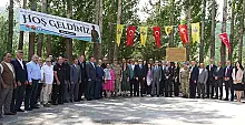 Şölen, Dede Korkut Türbesi ziyaretiyle başladı