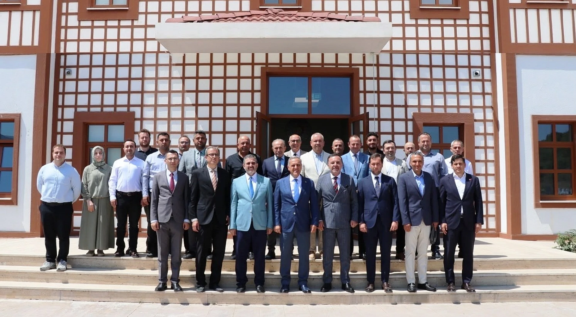 Yalova Valisi Ahmet Hamdi Usta, yatırımları yakından takip ediyor