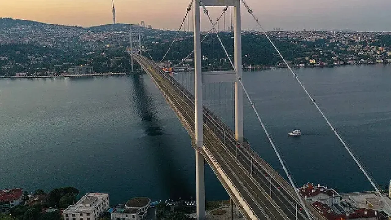 15 Temmuz Şehitler ve FSM de dahil; köprü ve otoyollar için 30 yıllığına özelleştirme kararı