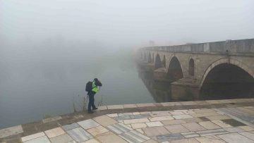 Edirne’de sis etkili oldu, tarihi simgeler gözden kayboldu