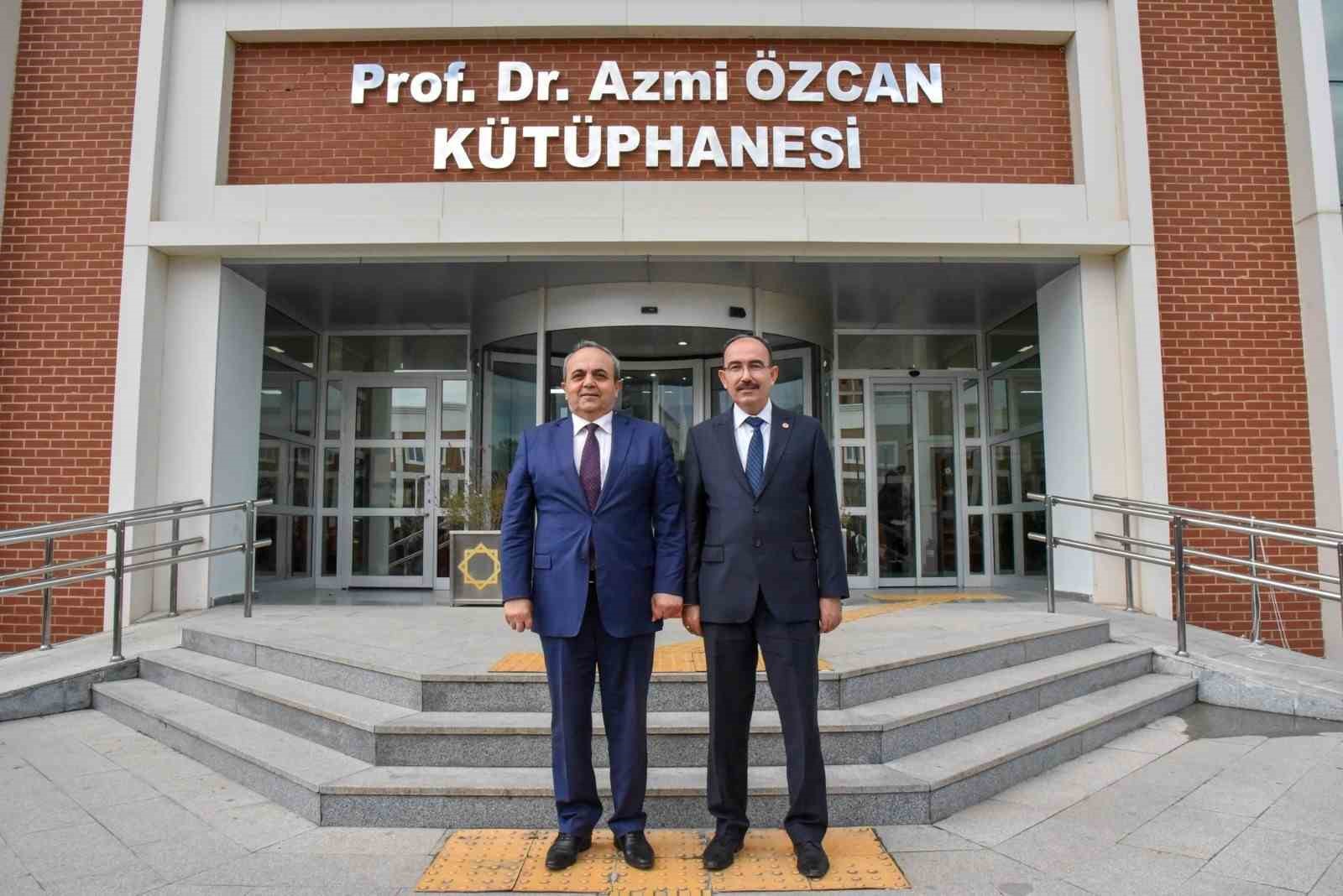 Prof. Dr. Azmi Özcan’ın adı kütüphaneye verildi